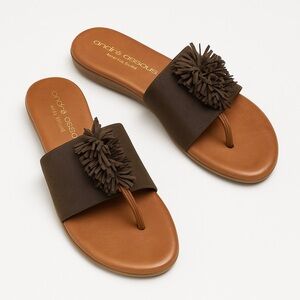 André Assous Leather Sandals Brown Neutral Fringe Casual Summer Size 8​